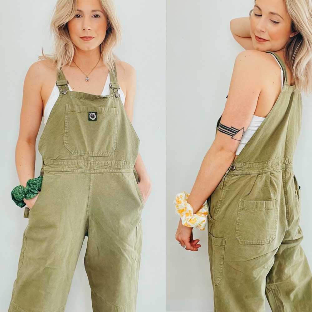 VINTAGE | Floral Embroidered Daisy Oversized Green Denim 100% Cotton Overalls